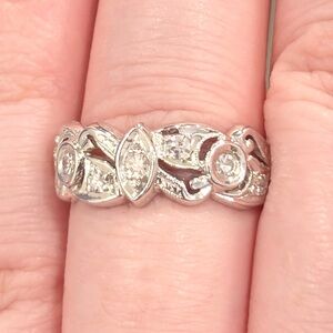 Vintage 14K Diamond Ring, Art Deco Filigree, Quarter Carat, Laurel Vine Size 6.5
